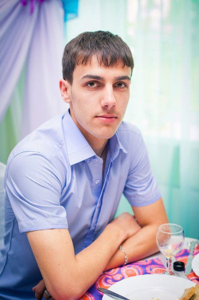 Алик Пулотов