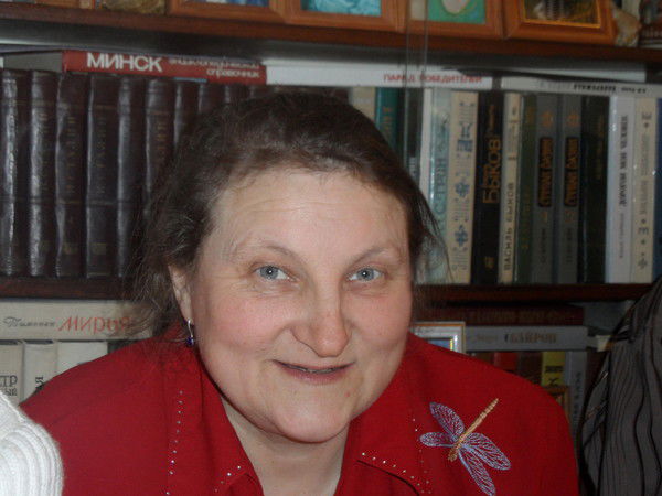 Елена Лученок
