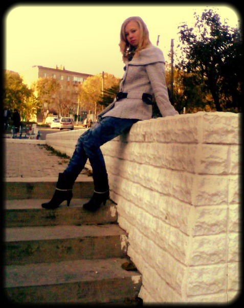 Ваша =3 Вика)))