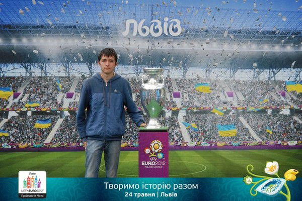 Роман Урбан