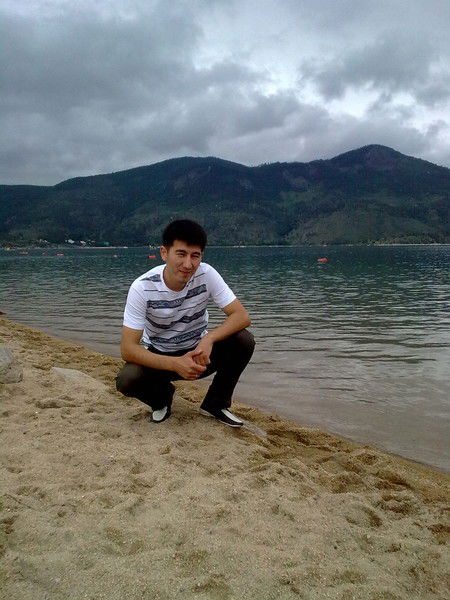 Рустем Султанов