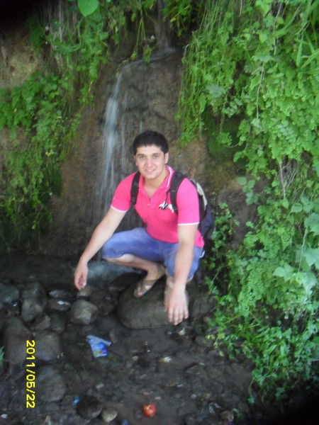 Нодир Бахтиярович