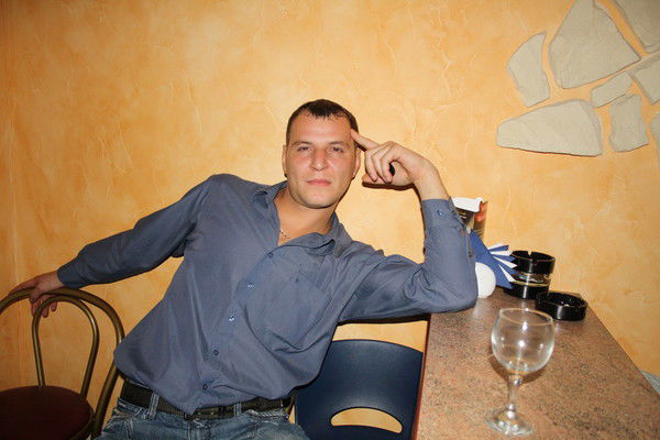 Юрий Ковалев