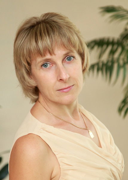 Елена Чезганова