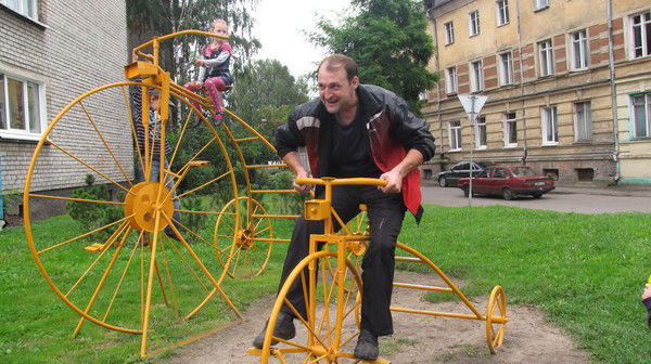 Игорь Наумов