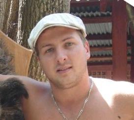 Роман Ефремов