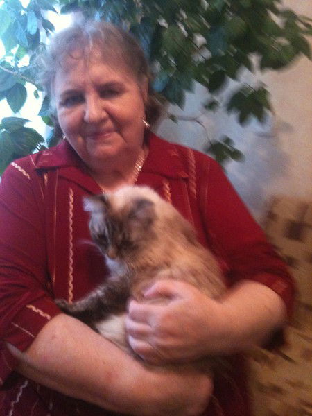 Нина Акунская