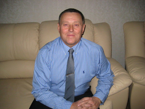 Александр Стародубцев