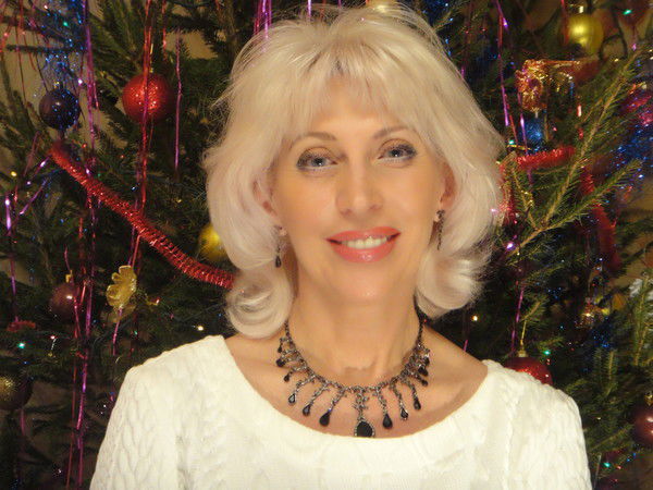 Галина Попова