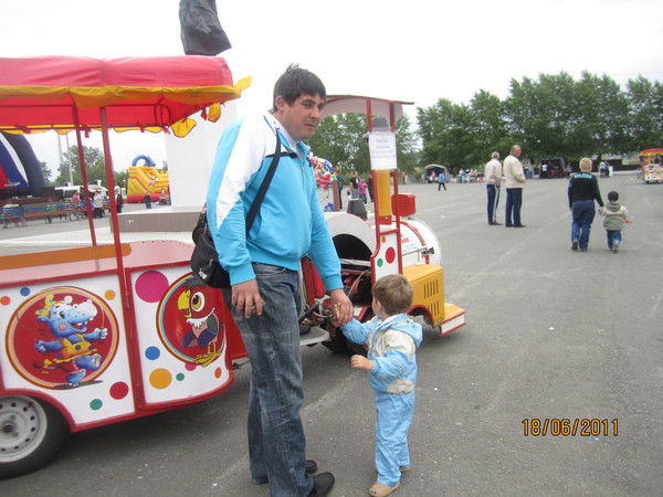 Денис Филатов