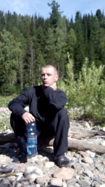 Макс Зубарев