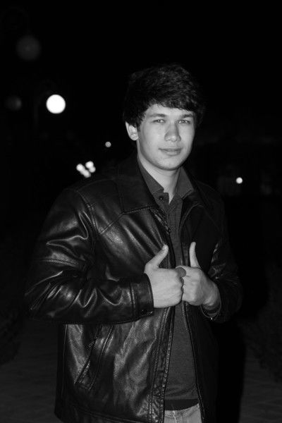 Азиз Назаров