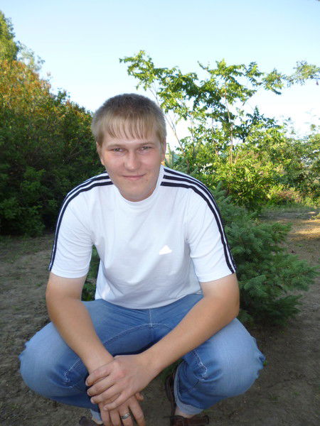 Андрей Антонов