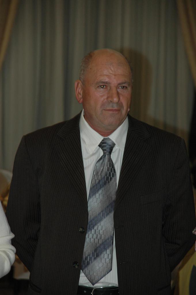 Юрий Харипов