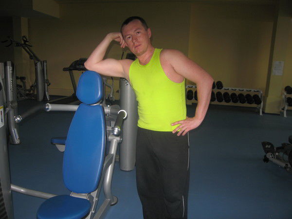 Николай Капрарь