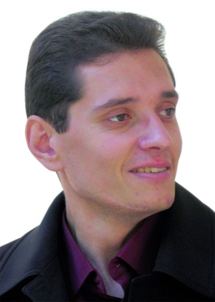 Дмитрий Азарков