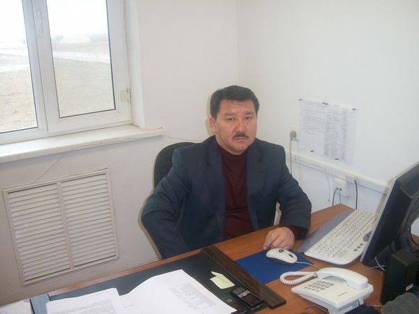 Мухтар Шинетов