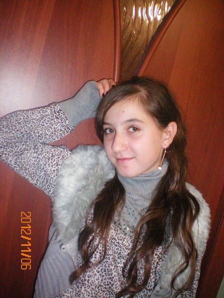 Айнура...))) Не Скажу!!!))