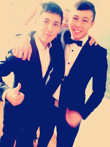 Ерхан Зинадин