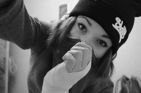 Неизвестно Неважно