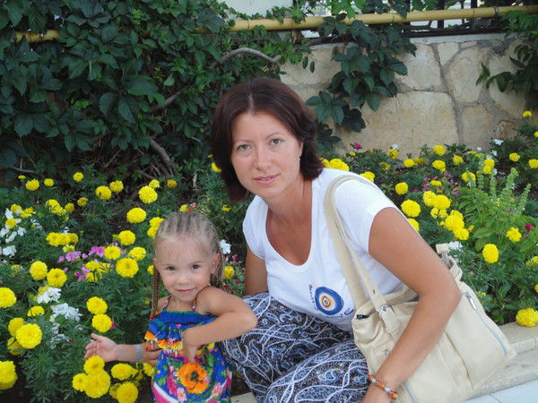 Анна Уханова