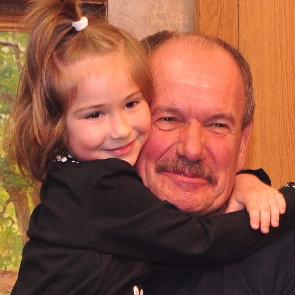 Александр Ропавка