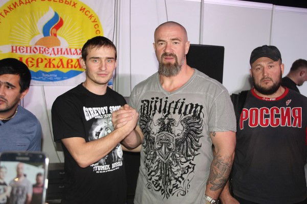 Илья Бахтов