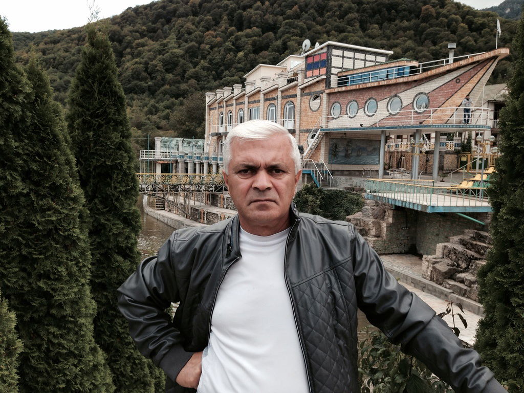 Лева Айриян