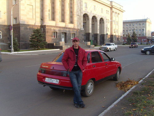 Искандар Яхиббаев