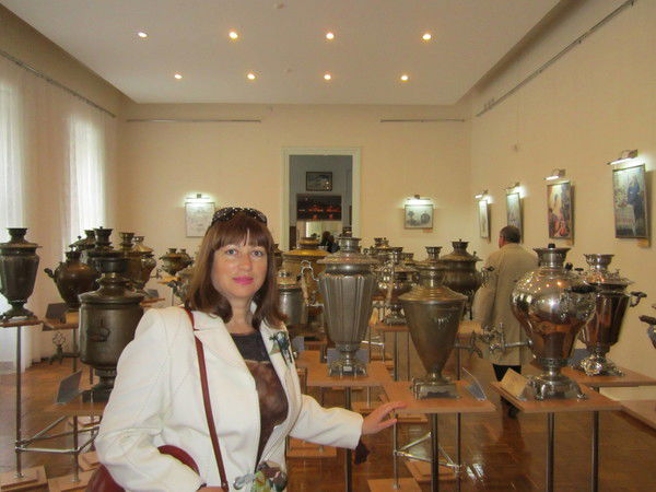 Лариса Лариса