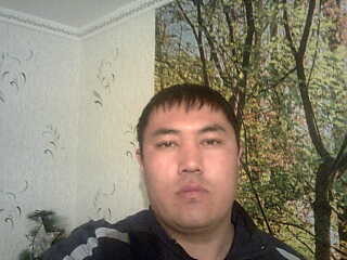 Алмаз Бообеков