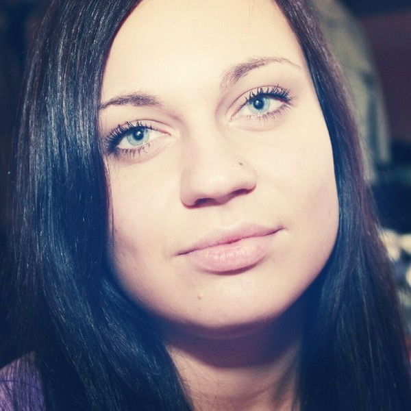 Анжела Коломоец