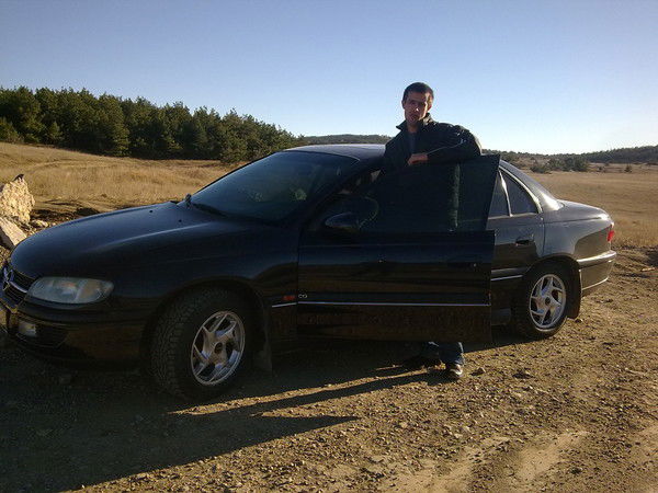 Петя Паниотов