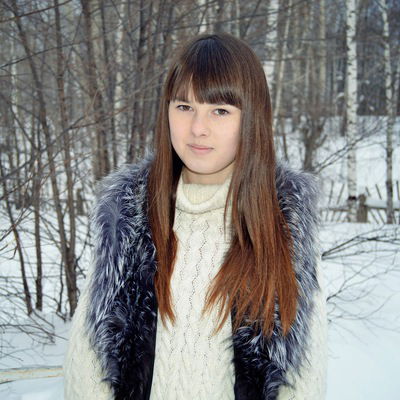 Лена Долгушина