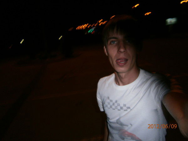 Антон Лапин