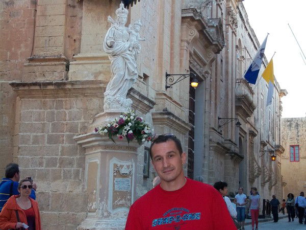 Артем Тарнавский