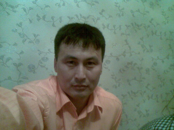 Нураддин Накубов