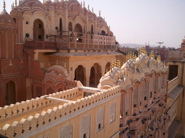 Сара Мадиева