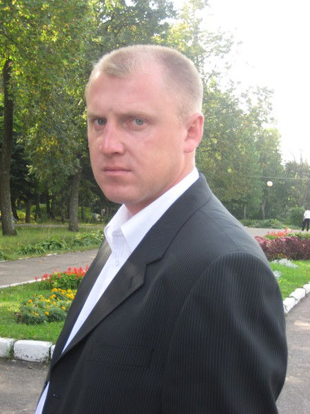 Олег Морозов