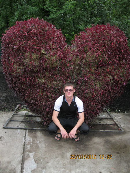 Максим Матросов