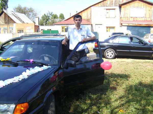 Дмитрий Попов