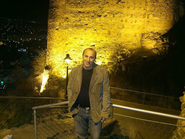 Ачико Кадзаная