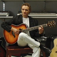 Константин Серов