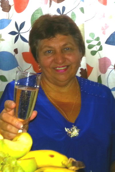 Елена Сопова