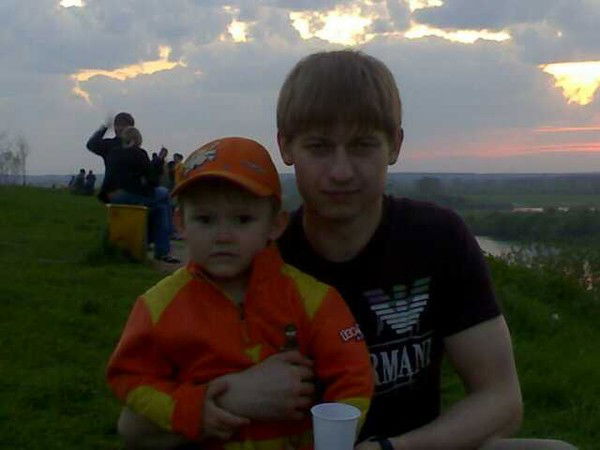 Антон Вахрушев