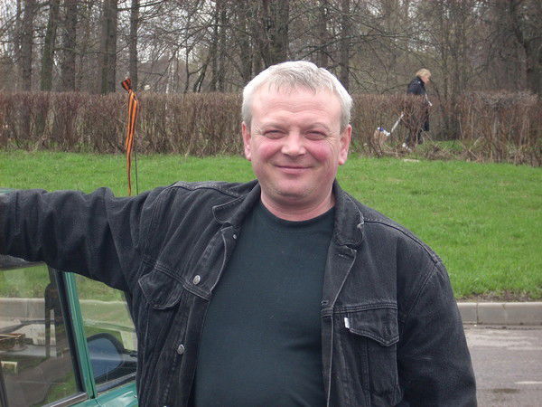 Андрей Власов