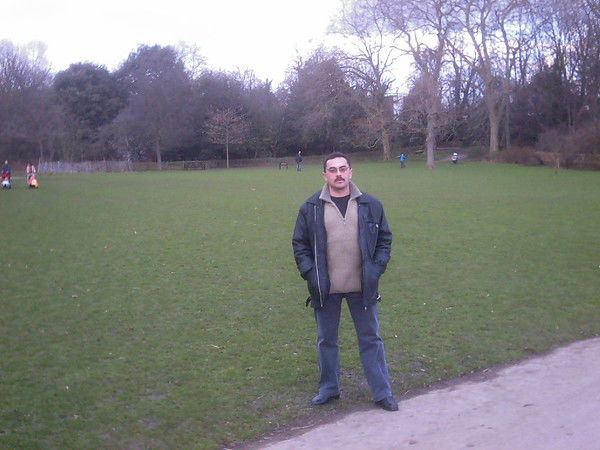 Акбар Агзамов