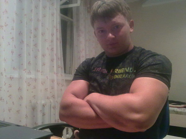 Станислав Попов