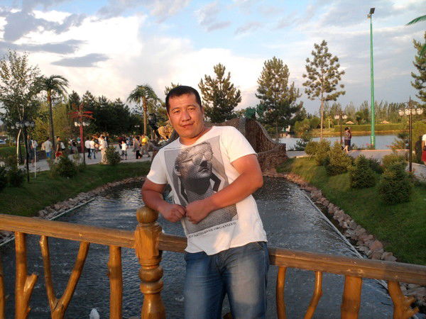 Мирланбек Турсункулов