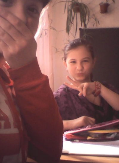 Ника Азарова